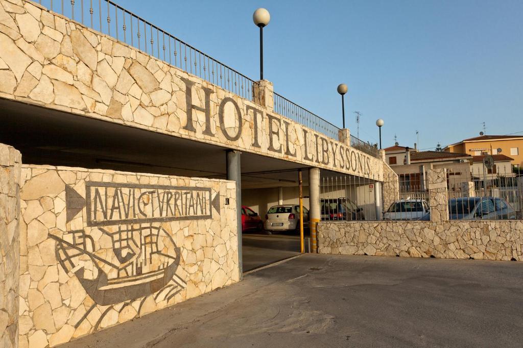 Hotel Libyssonis Порто-Торрес Екстер'єр фото